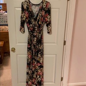 Floral Dress with Pockets!!!